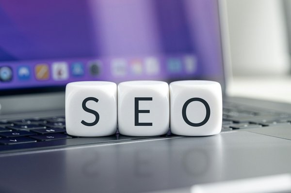 Comment un consultant SEO propulse votre start-up ?